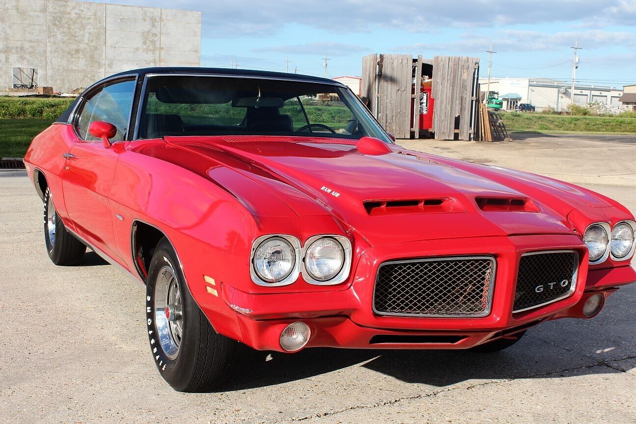 Pontiac-GTO-1971-4