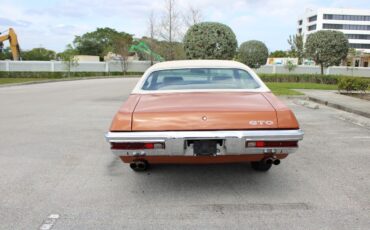 Pontiac-GTO-1971-6