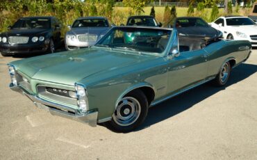 Pontiac-GTO-Cabriolet-1966-1