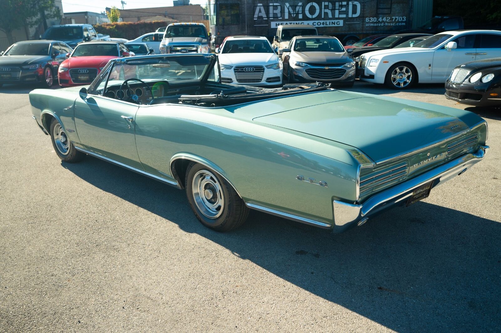 Pontiac-GTO-Cabriolet-1966-10