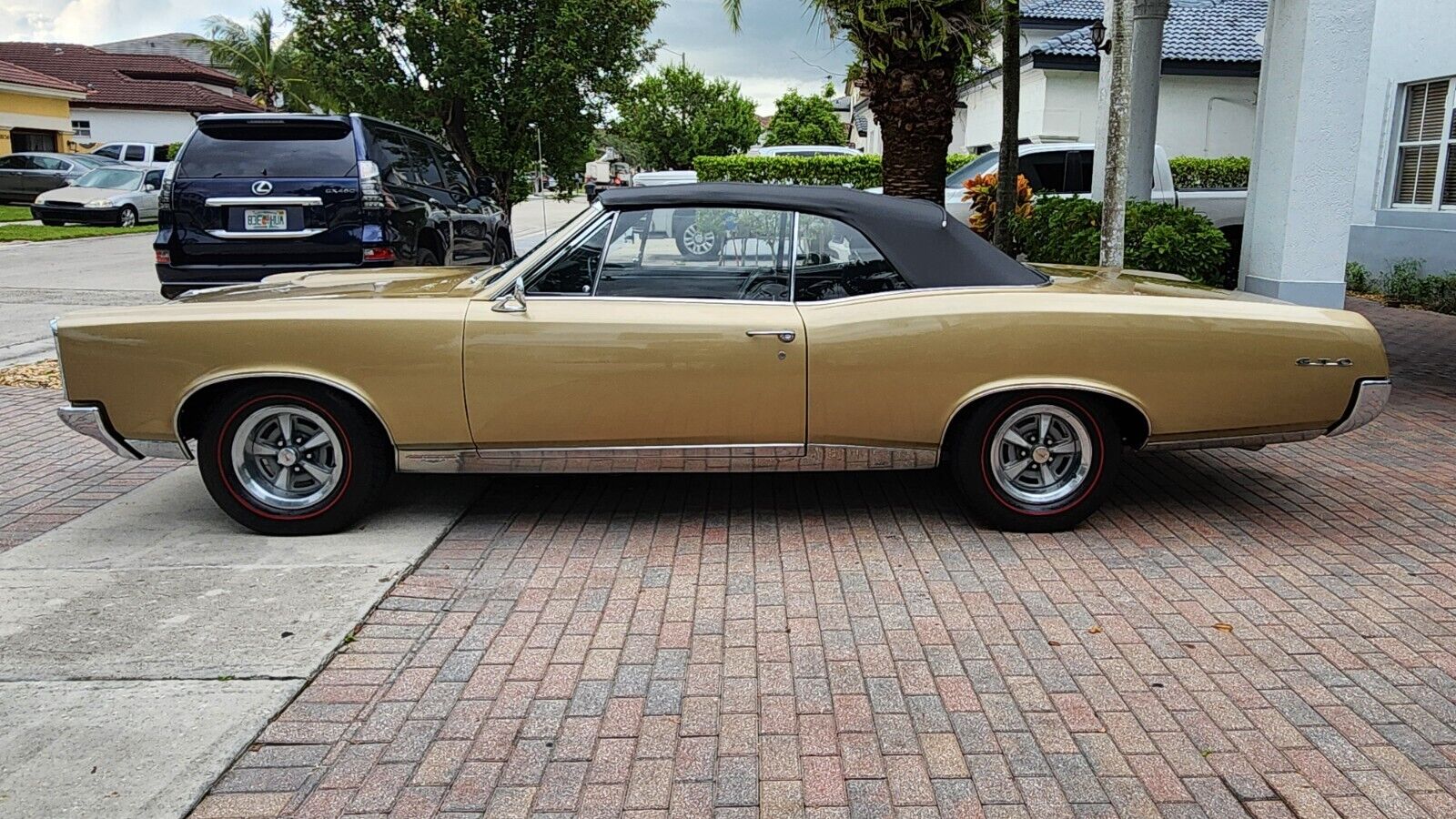 Pontiac-GTO-Cabriolet-1967-4