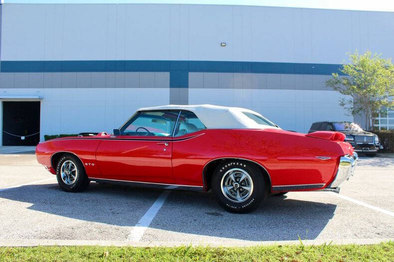 Pontiac-GTO-Cabriolet-1969-10