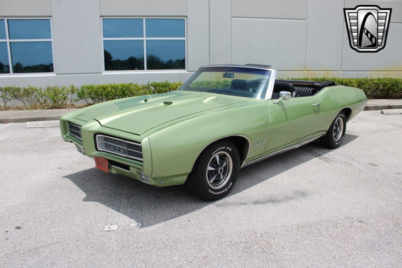 Pontiac-GTO-Cabriolet-1969-3