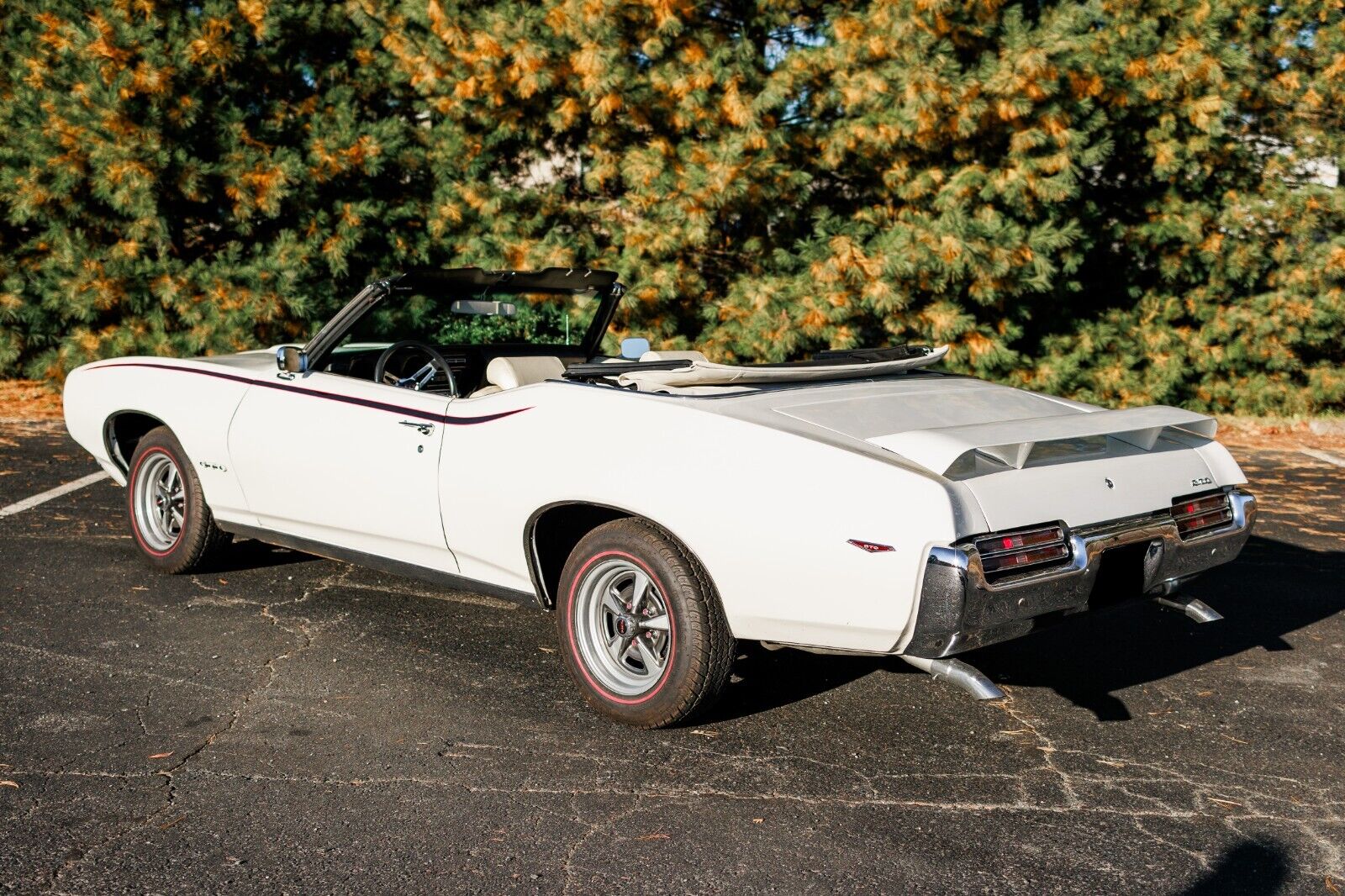 Pontiac-GTO-Cabriolet-1969-4