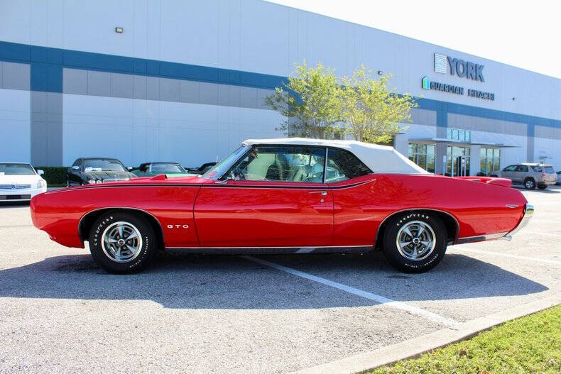 Pontiac-GTO-Cabriolet-1969-9