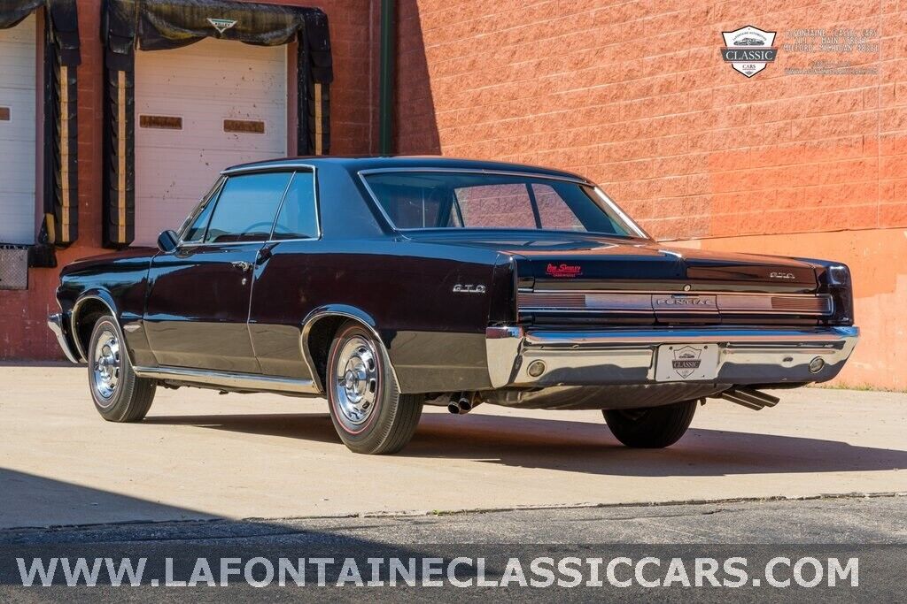 Pontiac-GTO-Coupe-1964-19