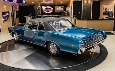 Pontiac-GTO-Coupe-1965-17