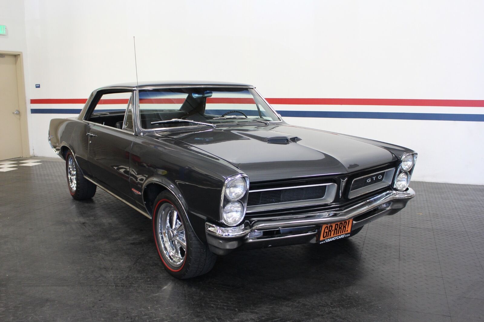 Pontiac-GTO-Coupe-1965-2