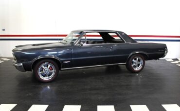 Pontiac-GTO-Coupe-1965-38