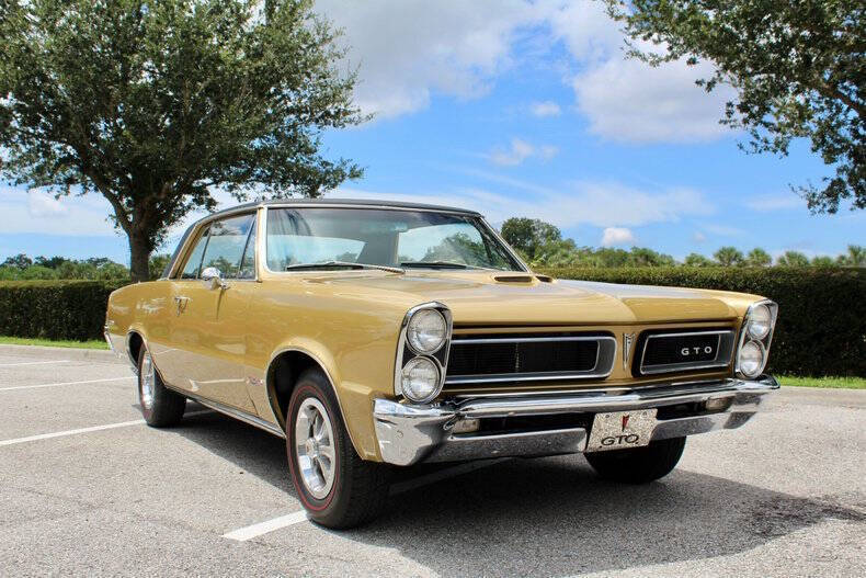 Pontiac-GTO-Coupe-1965-6