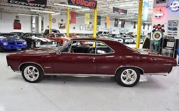 Pontiac-GTO-Coupe-1966-18