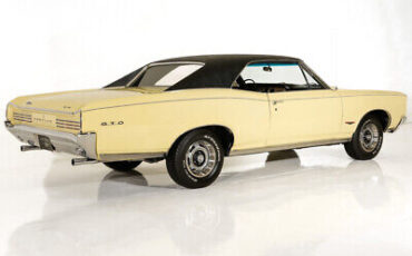 Pontiac-GTO-Coupe-1966-9