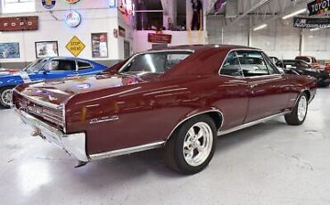 Pontiac-GTO-Coupe-1966-9