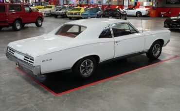 Pontiac-GTO-Coupe-1967-14