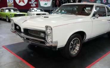 Pontiac-GTO-Coupe-1967-26