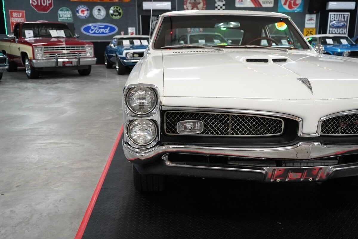 Pontiac-GTO-Coupe-1967-28