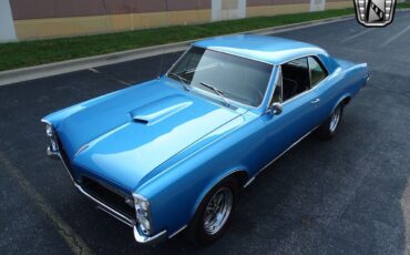 Pontiac-GTO-Coupe-1967-3