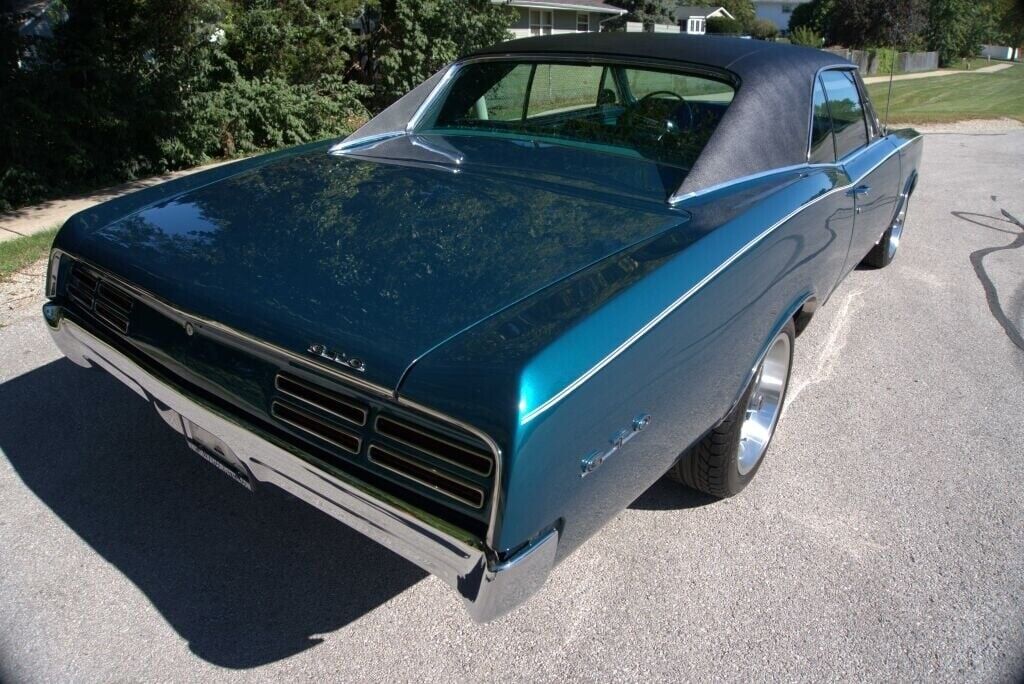 Pontiac-GTO-Coupe-1967-5