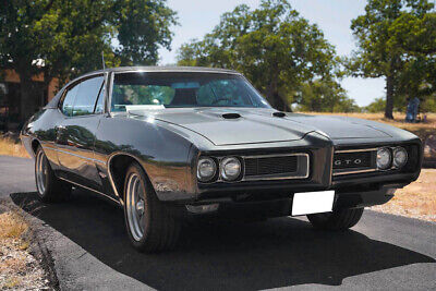 Pontiac-GTO-Coupe-1968-11