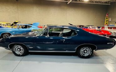 Pontiac-GTO-Coupe-1968-26