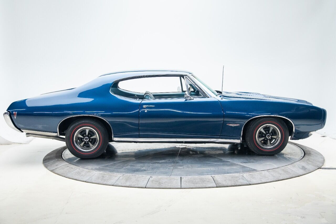 Pontiac-GTO-Coupe-1968-3