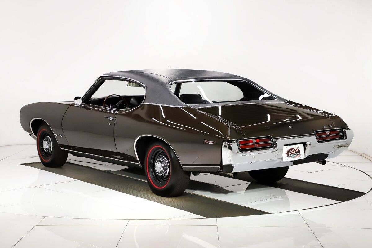 Pontiac-GTO-Coupe-1969-5