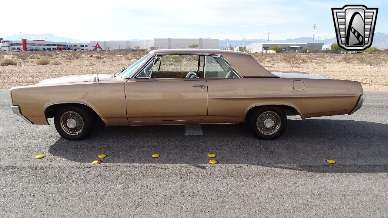 Pontiac-Grand-Prix-1964-3