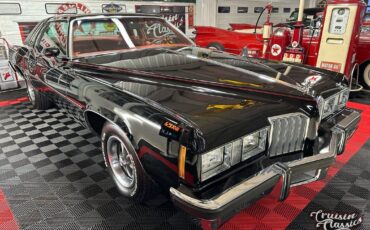 Pontiac-Grand-Prix-1977-1