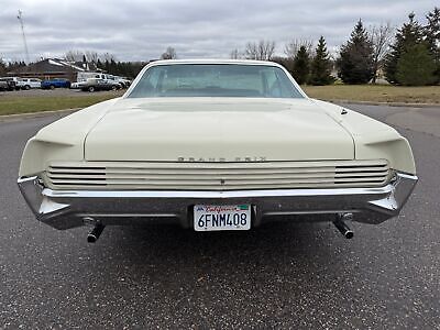 Pontiac-Grand-Prix-Coupe-1966-4