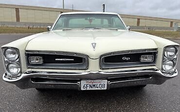 Pontiac-Grand-Prix-Coupe-1966-8