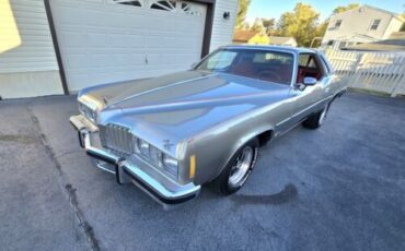 Pontiac Grand Prix Coupe 1977