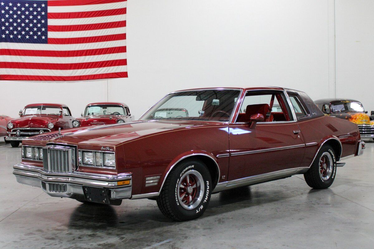 Pontiac Grand Prix Coupe 1978