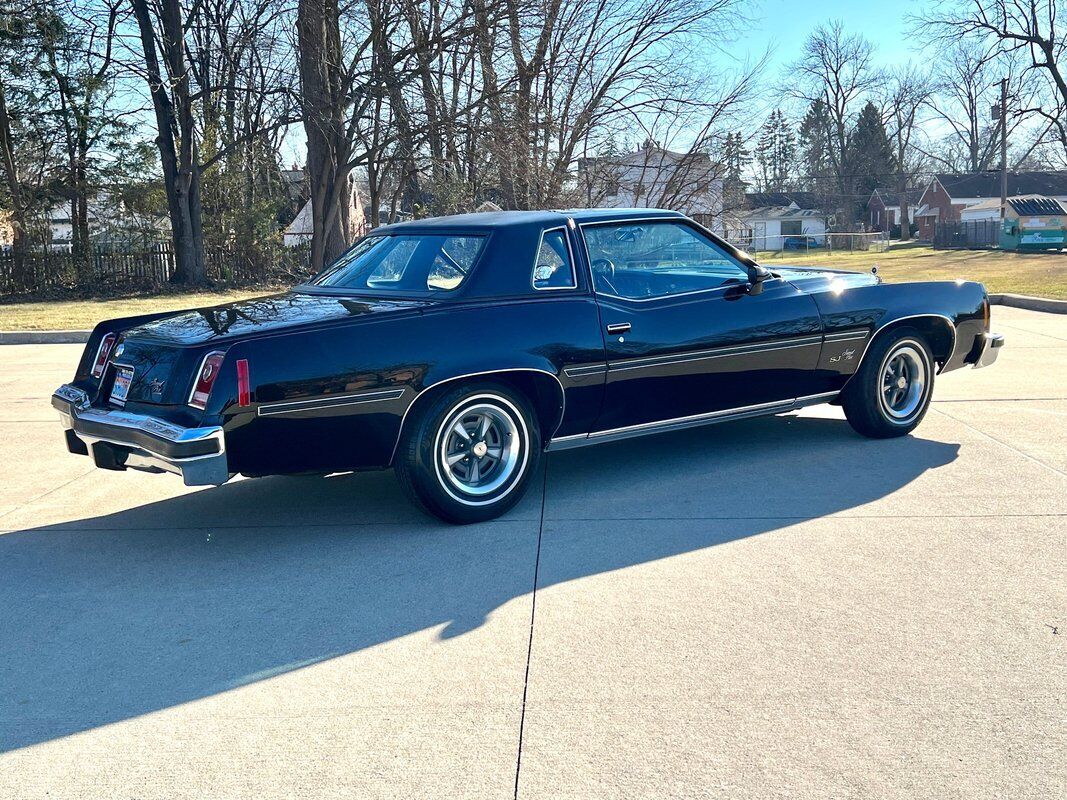 Pontiac-Grand-Prix-SJ-Coupe-1977-6