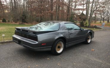 Pontiac-Gta-trans-am-1987-4