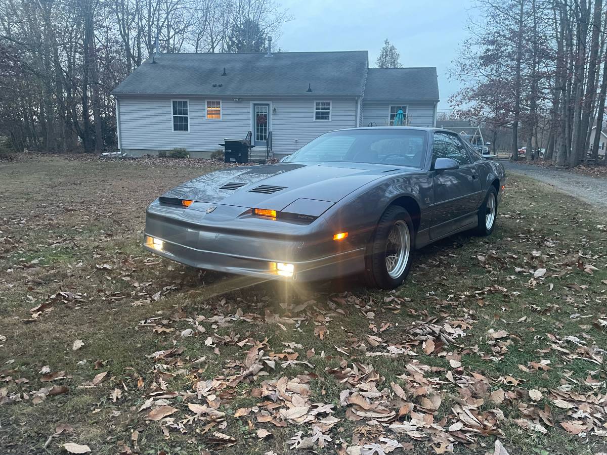 Pontiac-Gta-trans-am-1987