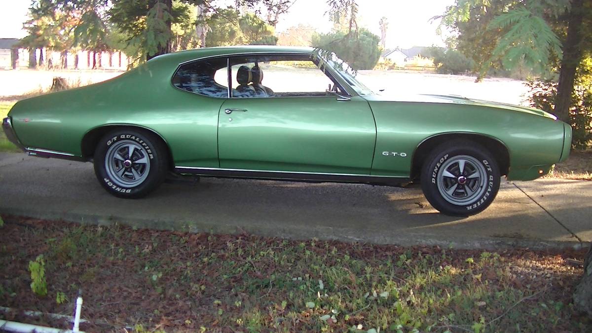 Pontiac-Gto-1969-2