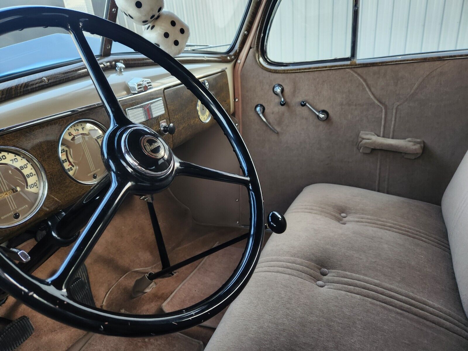 Pontiac-Silver-Streak-1936-12