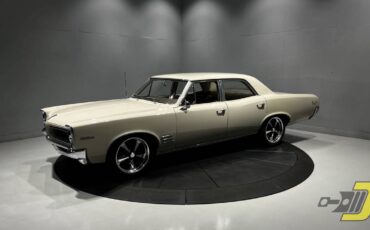 Pontiac-Tempest-1966-17