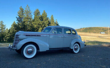 Pontiac-Touring-Sedan-Berline-1937-2