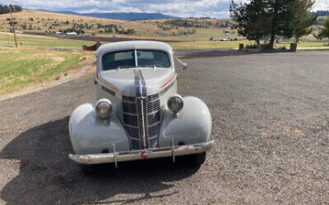 Pontiac-Touring-Sedan-Berline-1937-4