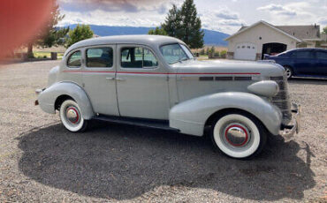 Pontiac-Touring-Sedan-Berline-1937-5