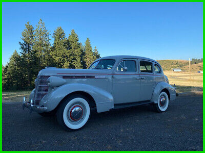 Pontiac-Touring-Sedan-Berline-1937