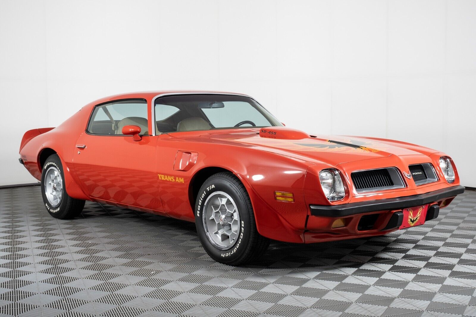 Pontiac-Trans-Am-1974-7