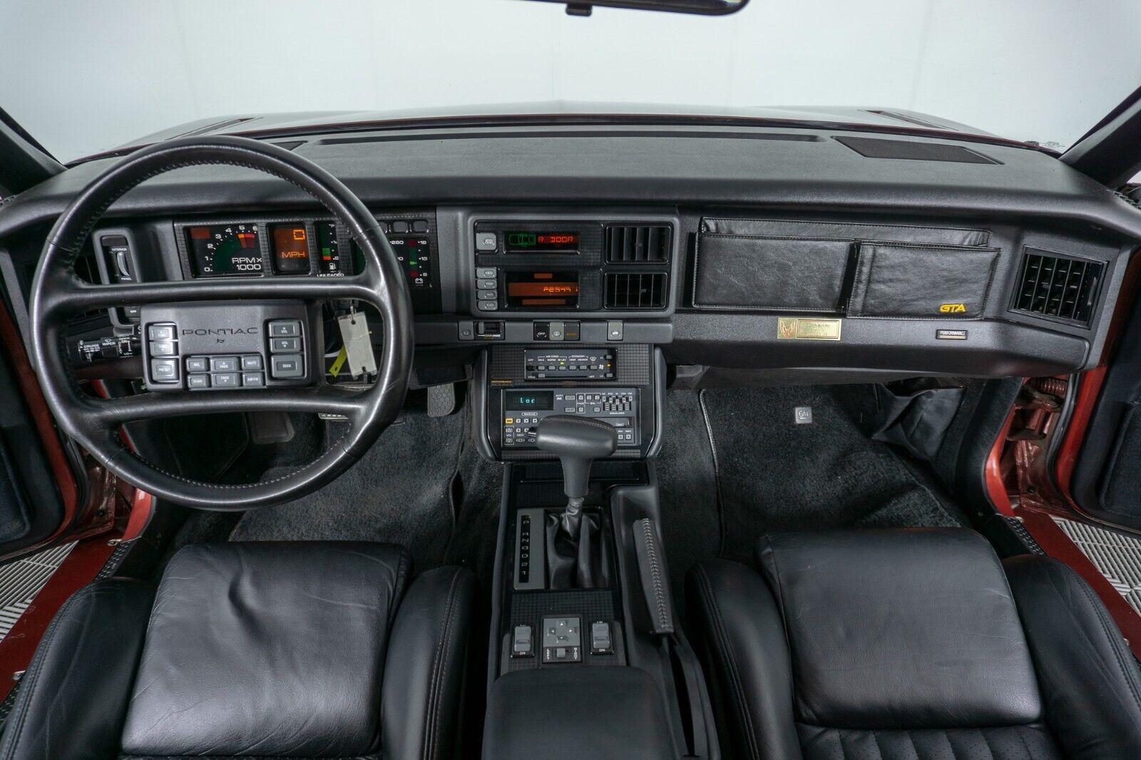 Pontiac-Trans-Am-1988-22