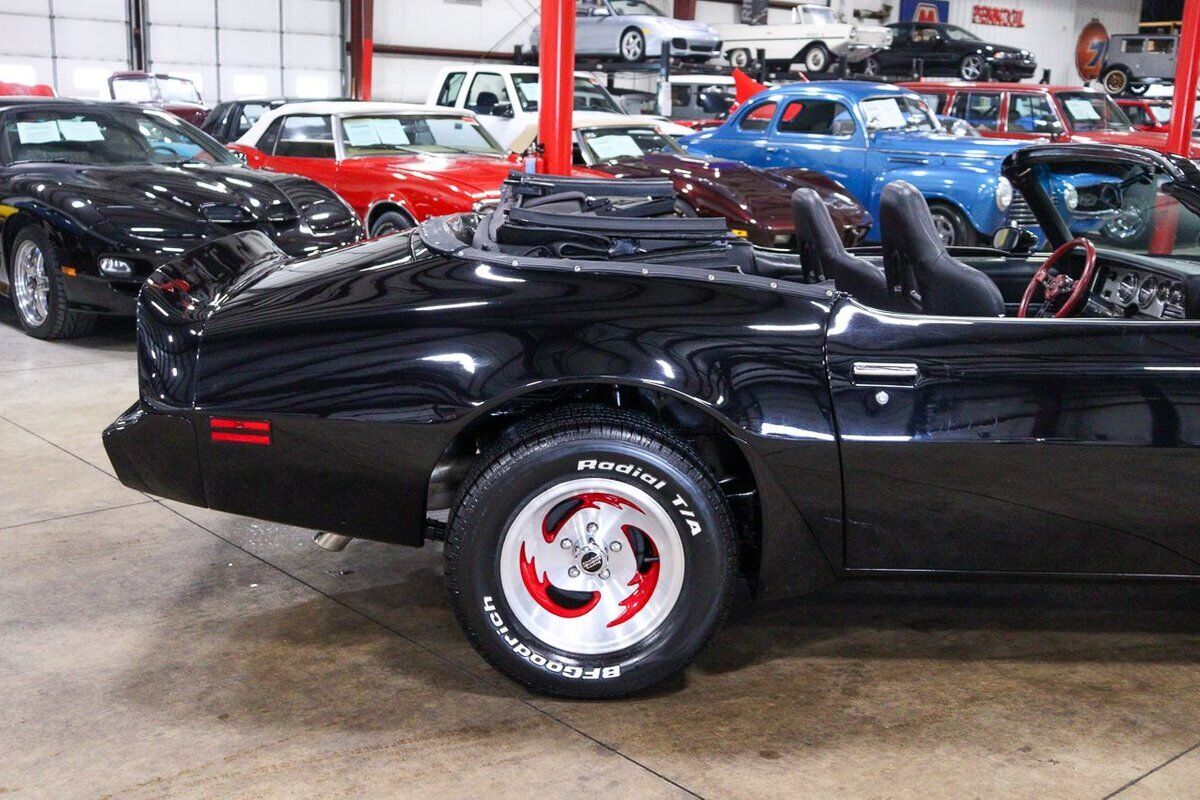 Pontiac-Trans-Am-Cabriolet-1980-7