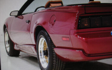 Pontiac-Trans-Am-Cabriolet-1991-17