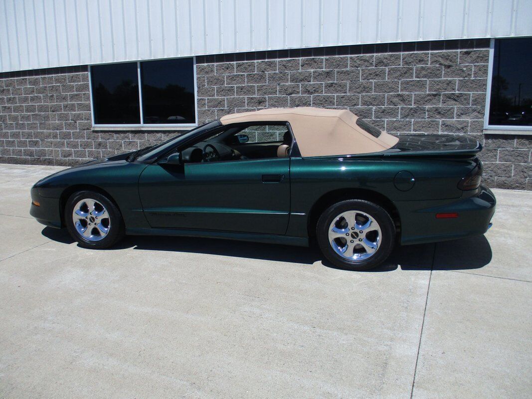 Pontiac-Trans-Am-Convertible-1995-34