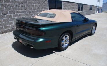 Pontiac-Trans-Am-Convertible-1995-9