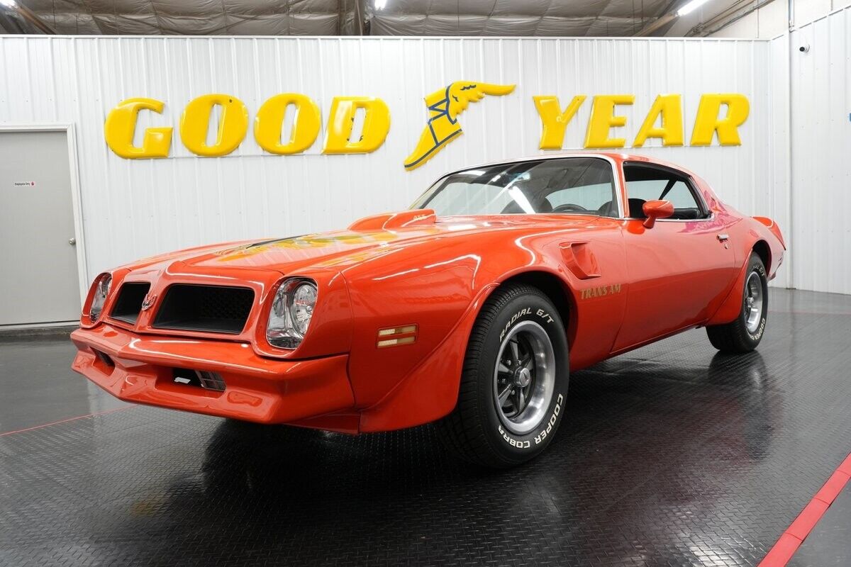 Pontiac-Trans-Am-Coupe-1976-1