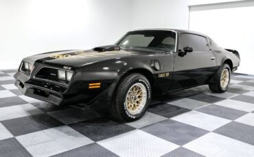 Pontiac-Trans-Am-Coupe-1977-2